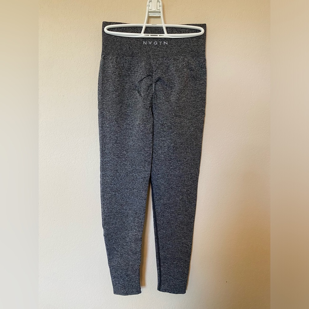 NVGTN Scrunch Grey Leggings